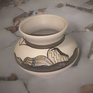 Hopi Toad Southwest Pottery Vase Vessel